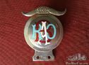 English BRAO car badge