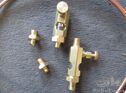 OIL FEED VALVES FOR SUPERCHARGERS.