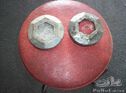 Unidentified hubcaps / hubs for a Unidentified carmake