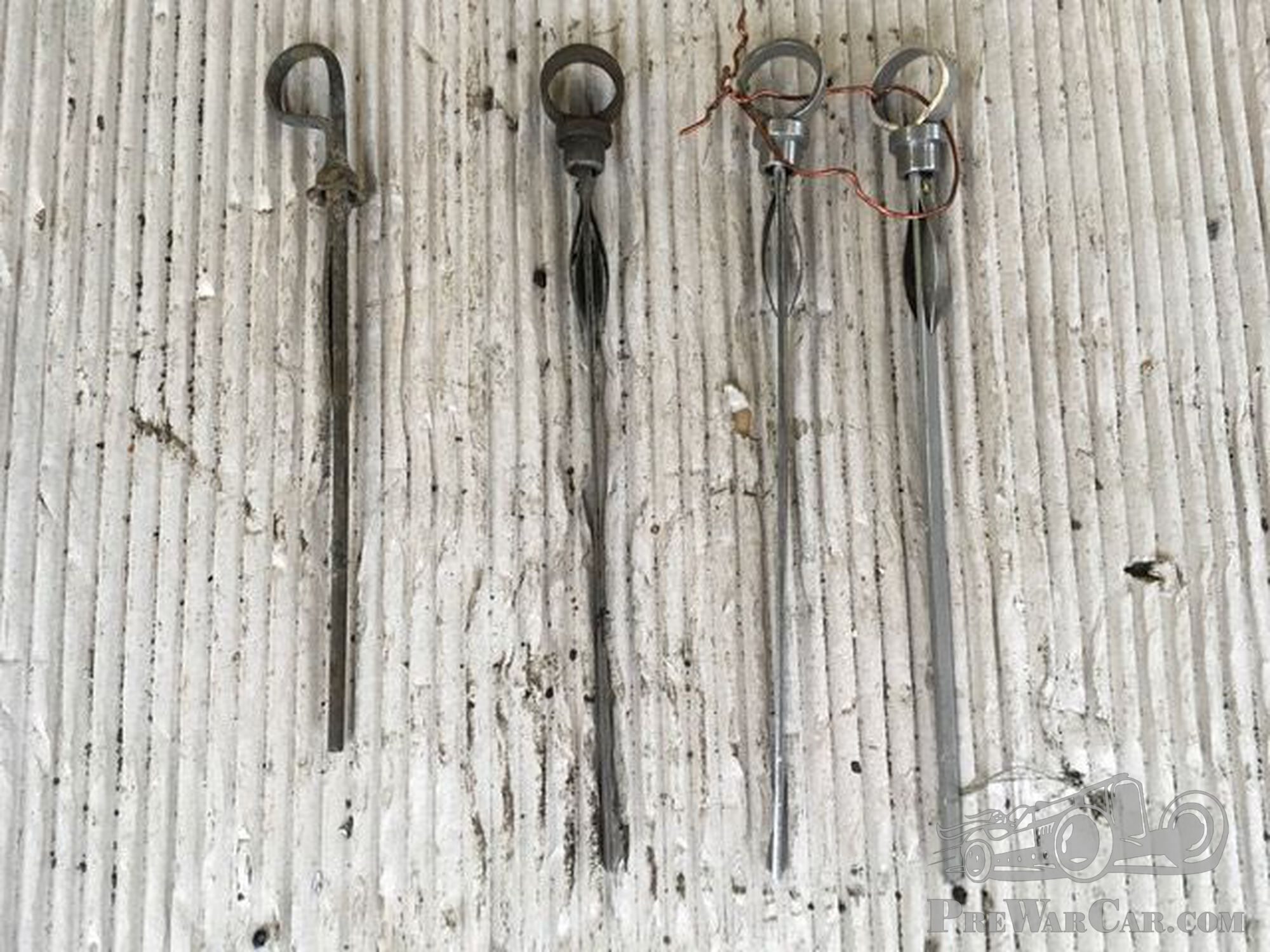 Fiat 509 dipsticks