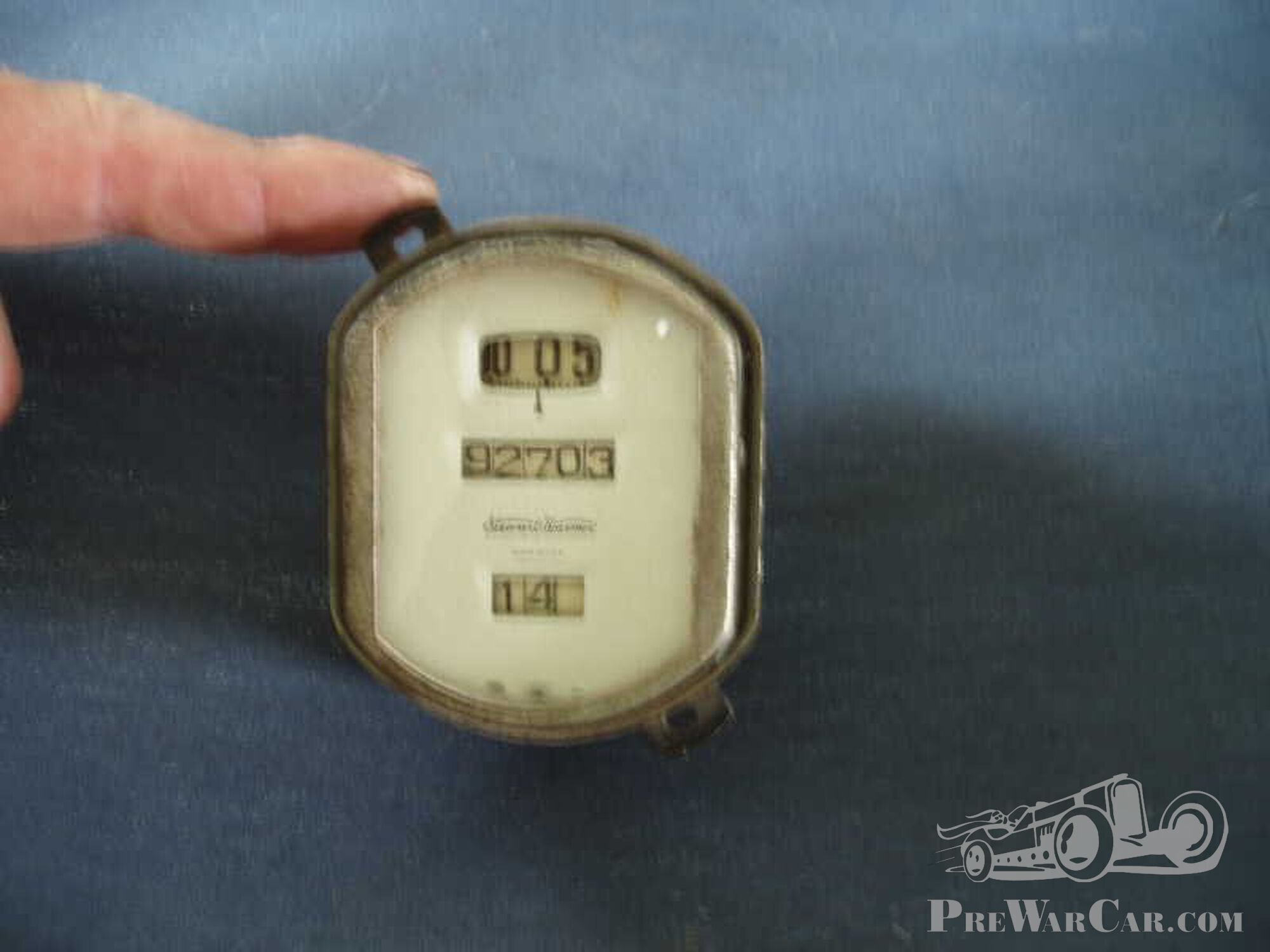 Stewart Warner clock / rev counter / speedo for a Variety of makes