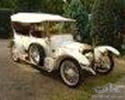Panhard et Levassor Type X19 - 10 hp torpedo VCC dated 4/5 seat tourer 1913