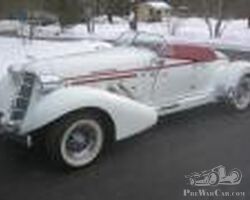 Auburn Replicar Boat Tail Speedster 1935