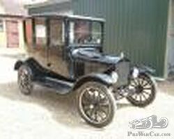 Ford Model T Centerdoor Saloon 1921