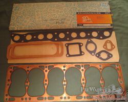 Willys engine-s (and parts) for Willys