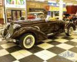 Auburn Replica Boattail Speedster by Glen Prey 1936 SOLD