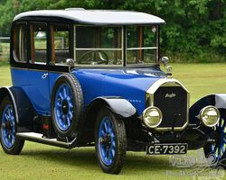 Humber 15.9hp 3.0 litre saloon 2 door saloon 1920