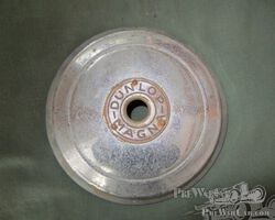 Dunlop hubcaps / hubs for A variety of cars