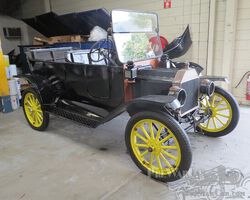 Ford Model T Tourer 1914