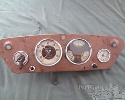 Morris dashboard & interior for Morris