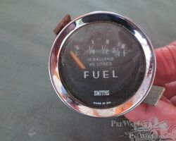 Smiths gauges for a variety of British cars