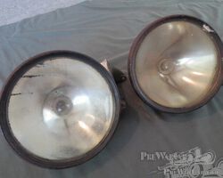 Unidentified headlights for a variety of British cars