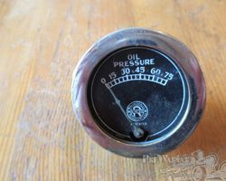 Rochester MFG Comp, gauges for A variety of cars