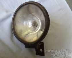 Unidentified various lights for a variety of British cars