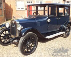 Austin 12/4 Windsor Saloon 1924