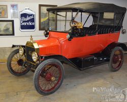 Ford Model T 4 Cyl. Touring 1915 SOLD