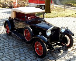 Alfa Romeo 6C 1500 Cabriolet James Young