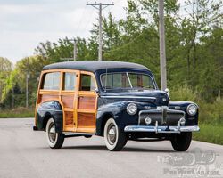 Ford Super DeLuxe Station Wagon 1942 for sale