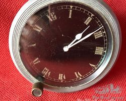 Unidentified clock / rev counter / speedo for A variety of cars