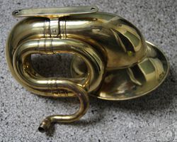 Unidentified horns for A variety of cars