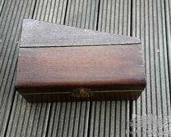 Unidentified trunks for A variety of cars