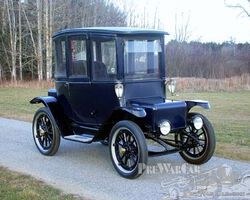 Detroit Electric Model 43 1914 SOLD