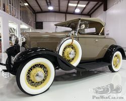Ford Model B Deluxe Roadster 1932