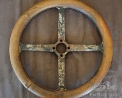 Steering wheel for a variety of cars