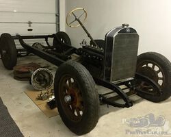 Mercedes-Benz chassis + engine for Mercedes-Benz