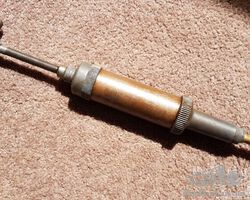 Tecalemit greaseguns for A variety of cars