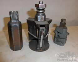 Unidentified tools for A variety of cars
