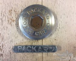 a variety of cyclecars hubcaps / hubs for Packard