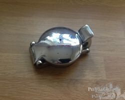 A variety of cars fueltank & parts for a variety of British cars
