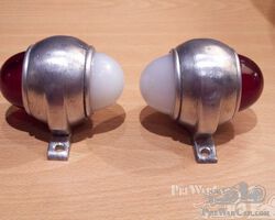 Unidentified side-lamps for a variety of French cars