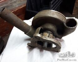 Unidentified waterpump for A variety of cars