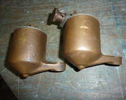 Bronze SU float bowels