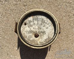 Amilcar oil gauge