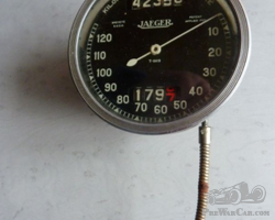Compteur jaeger 120 km/h d'avant guerre en bon état