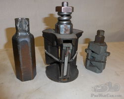 Cylinder ridge reamers