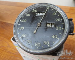 Jaeger -Suisse  speedo - day counter