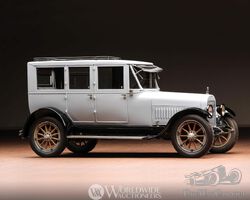1918 Hudson Super Six Series M Limousine