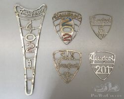 Peugeot badges