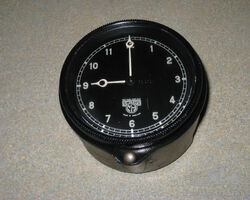 Smiths Bezel Wind 8 Day Car Clock for 3 Litre Bentley