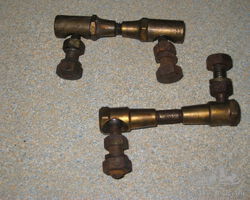 Pair of Magneto Advance/Retard Linkages from Scintilla Magneto