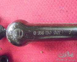 Spark plug caps f.Bosch -- NEW