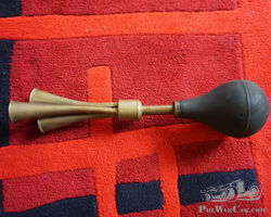 Brass Triple Tone Bulb Horn