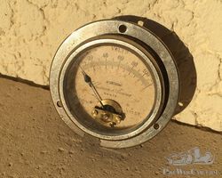 Chauvin & Arnoux Voltmeter
