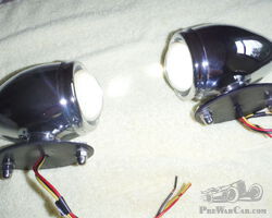 Smiths Side-Lamps Bentley Team Cars. Reproduction by VHR. Never fitted. Perfect Condition