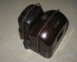 Lucas CFR L2 Cutout and Fuse Box 6 volt