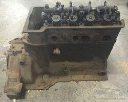 Fiat 509 engine block with complete camshaft and valve gear